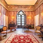 Palazzo Insula